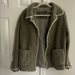Green Teddy Jacket with Plush Texture and Relaxed Fit